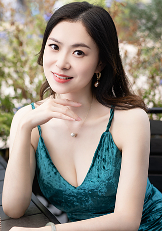 Most gorgeous profiles: caring Asian dating partner Ying(Yilia ) from Hong Kong