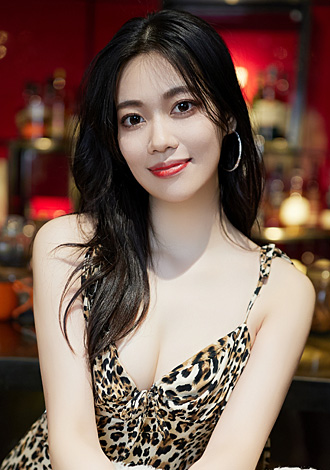 Meet beautiful Asian member: Ning from Xining