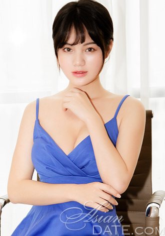 Most gorgeous profiles: mature Asian member Fanghua from Changsha