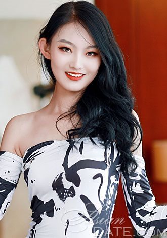Most gorgeous profiles: Asian profile Member Mengqi(Tina) from Shanghai